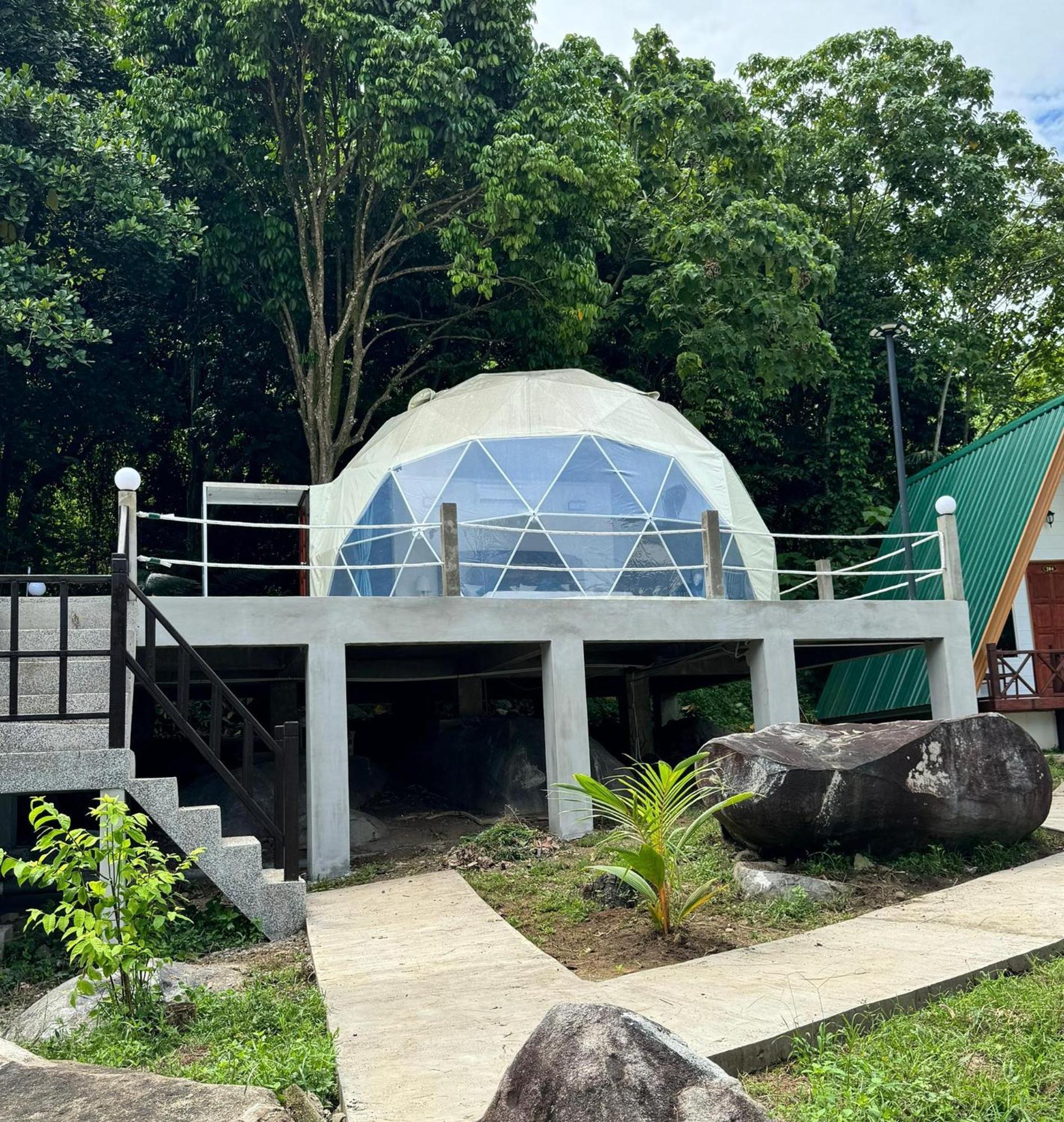 Dumba Bay Tioman Otel Kampung Genting Dış mekan fotoğraf