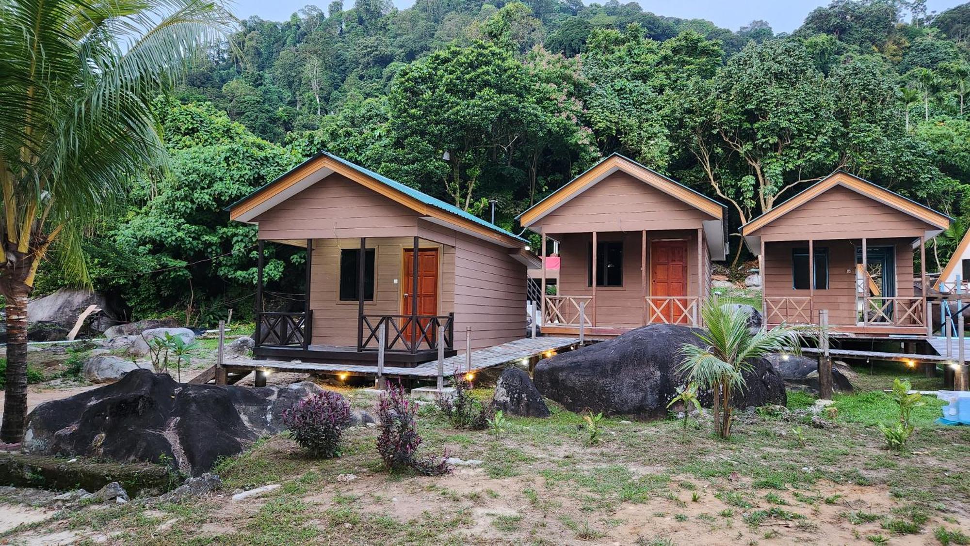 Dumba Bay Tioman Otel Kampung Genting Dış mekan fotoğraf